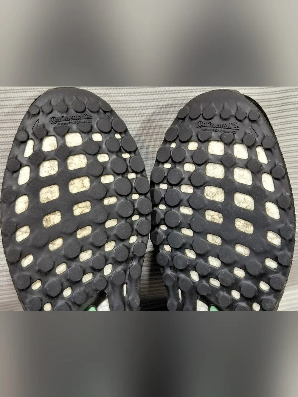 adidas Men’s Ultra Boost 1.0 Athletic Shoes — Black Grey Laces SIZE 12.5